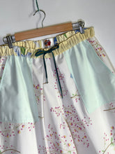 Charger l'image dans la galerie, Pantashort upcyclé - Taille unique
