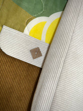 Charger l&#39;image dans la galerie, Blouson upcyclé - Taille unique
