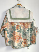 Charger l&#39;image dans la galerie, Chemise upcyclée à col marin
