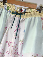 Charger l'image dans la galerie, Pantashort upcyclé - Taille unique
