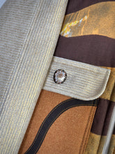 Charger l'image dans la galerie, Blouson upcyclé - Taille unique
