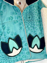 Charger l'image dans la galerie, Veste upcyclée - Taille unique
