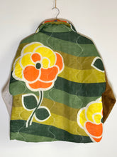 Charger l&#39;image dans la galerie, Blouson upcyclé - Taille unique
